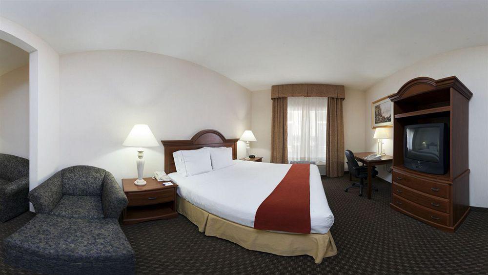 Holiday Inn Express Hotel & Suites Marion By Ihg Eksteriør bilde