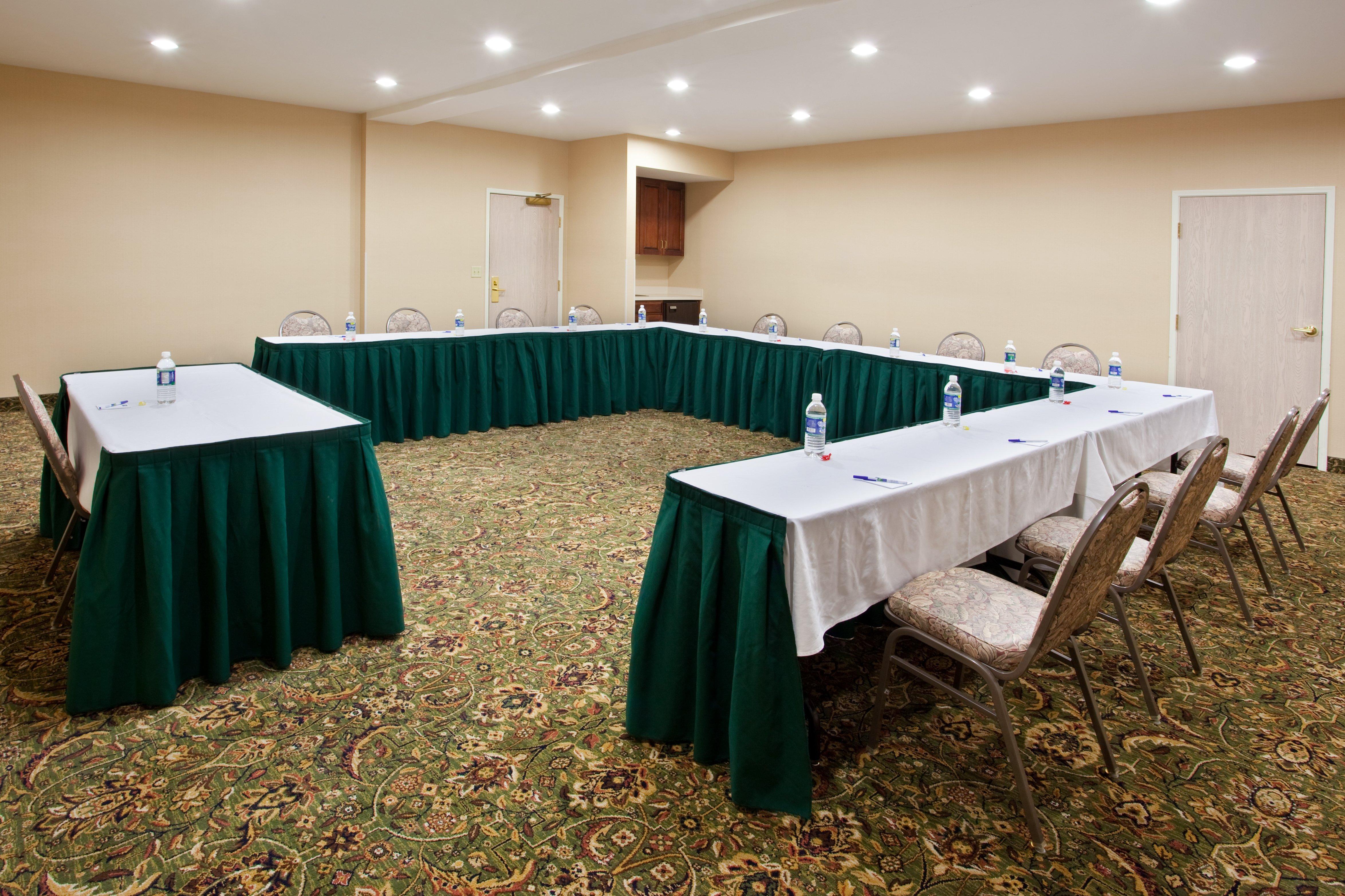 Holiday Inn Express Hotel & Suites Marion By Ihg Eksteriør bilde