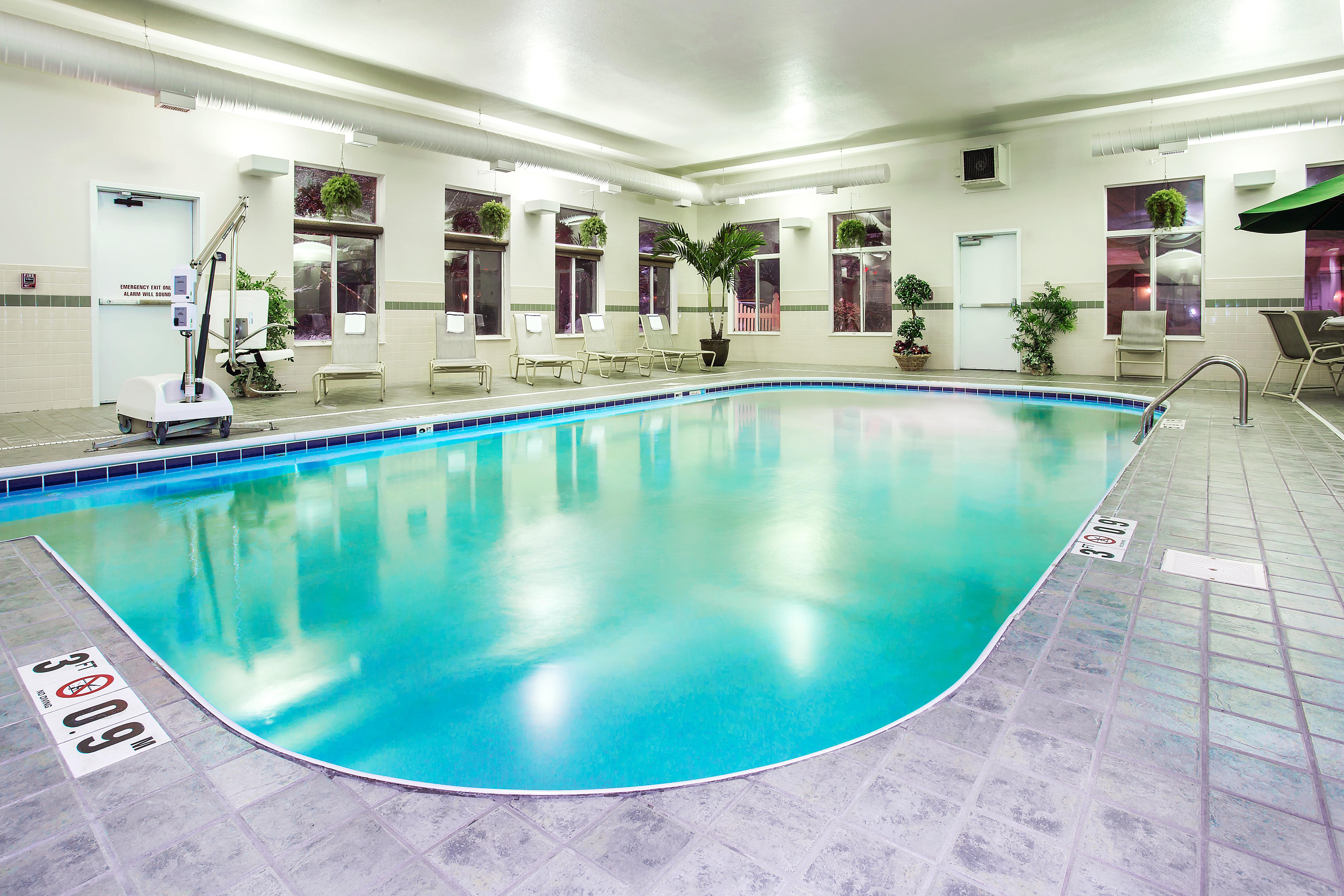 Holiday Inn Express Hotel & Suites Marion By Ihg Eksteriør bilde