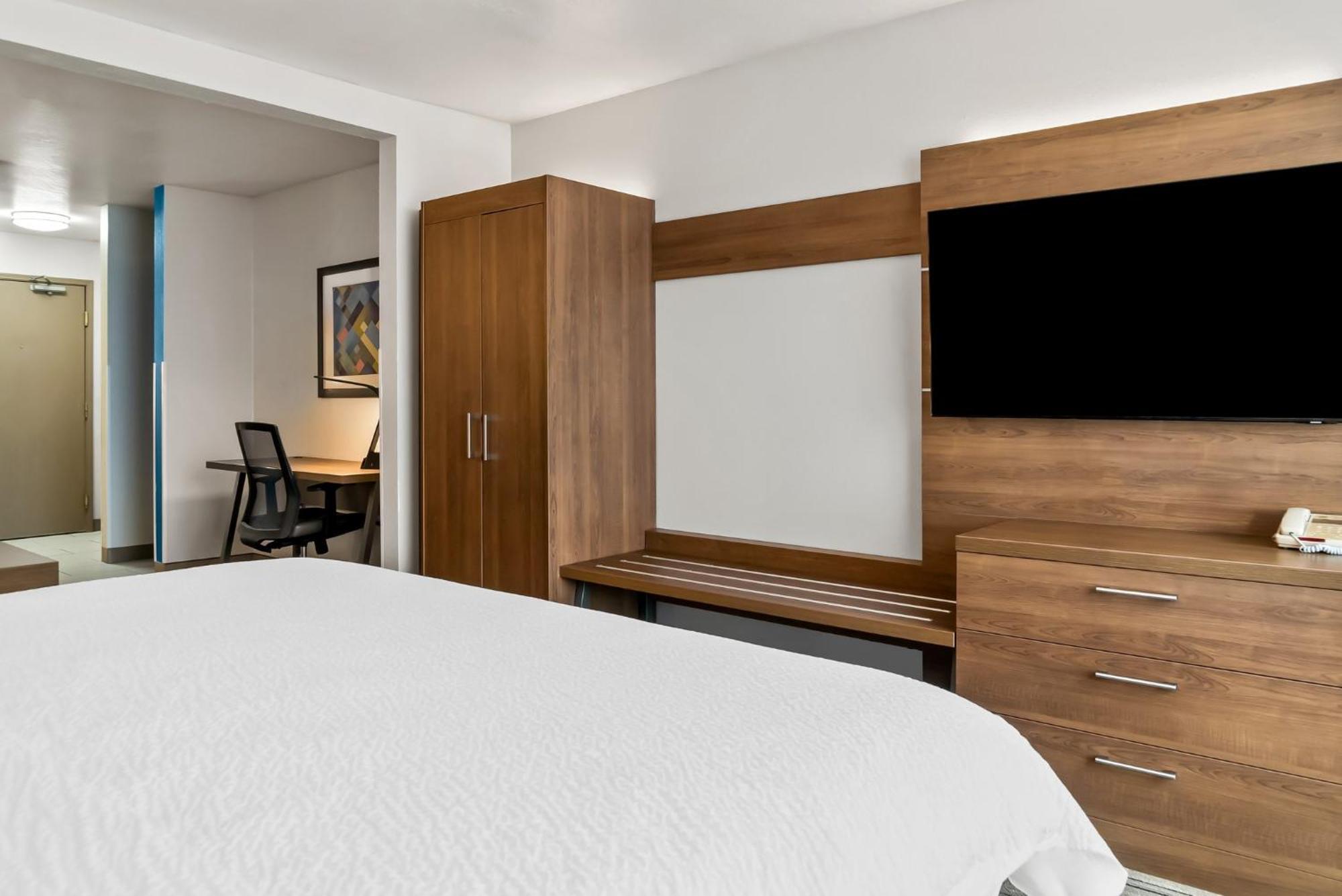 Holiday Inn Express Hotel & Suites Marion By Ihg Eksteriør bilde