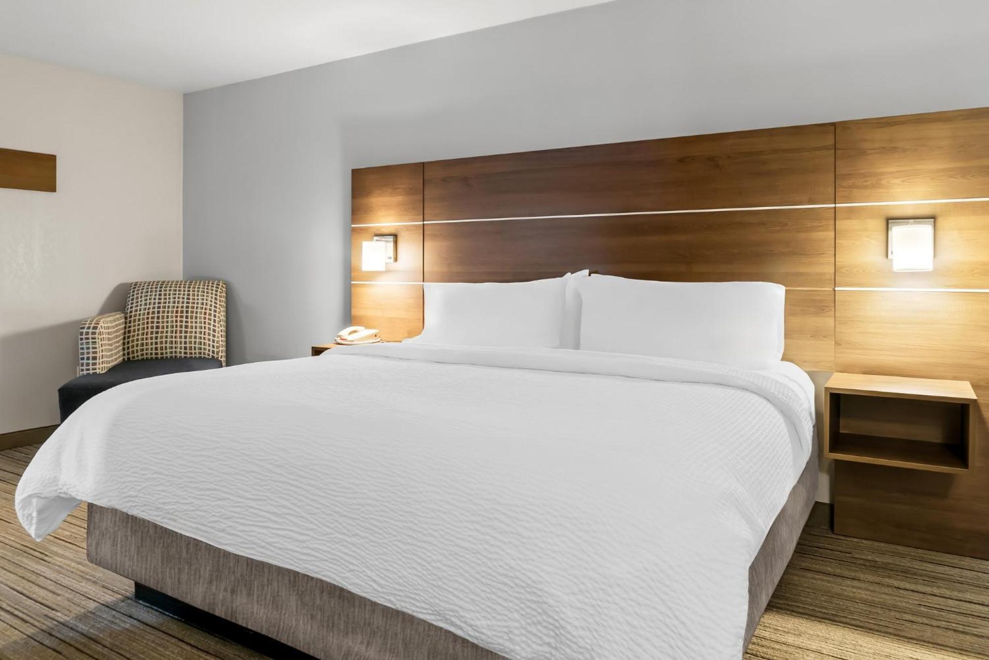 Holiday Inn Express Hotel & Suites Marion By Ihg Eksteriør bilde