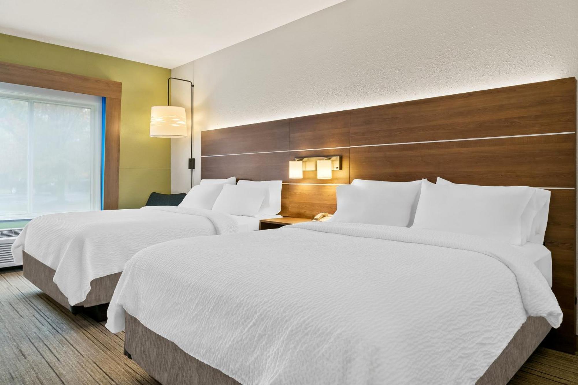 Holiday Inn Express Hotel & Suites Marion By Ihg Eksteriør bilde